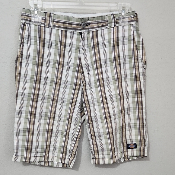 Dickies Shorts Mens Plaid Green Brown White Has Spot 31 Waist - Picture 1 of 9